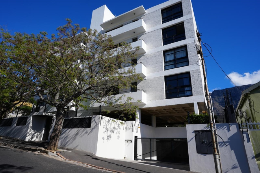 2 Bedroom Property for Sale in Cape Town City Centre Western Cape